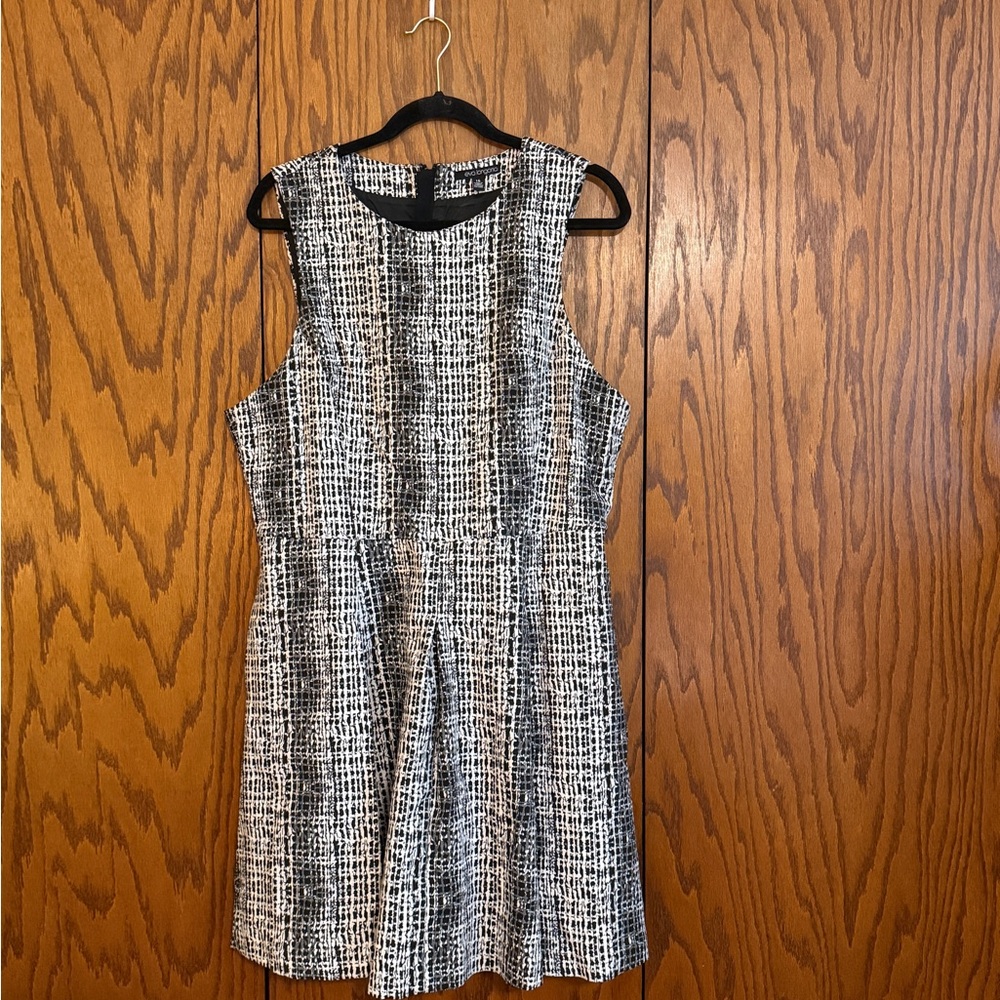 Eva Longoria Black White Textured Dress Size 16 Sleeveless Fit & Flare